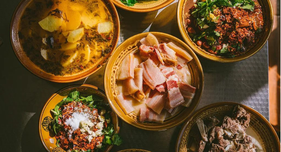 技术融合战略宣传图